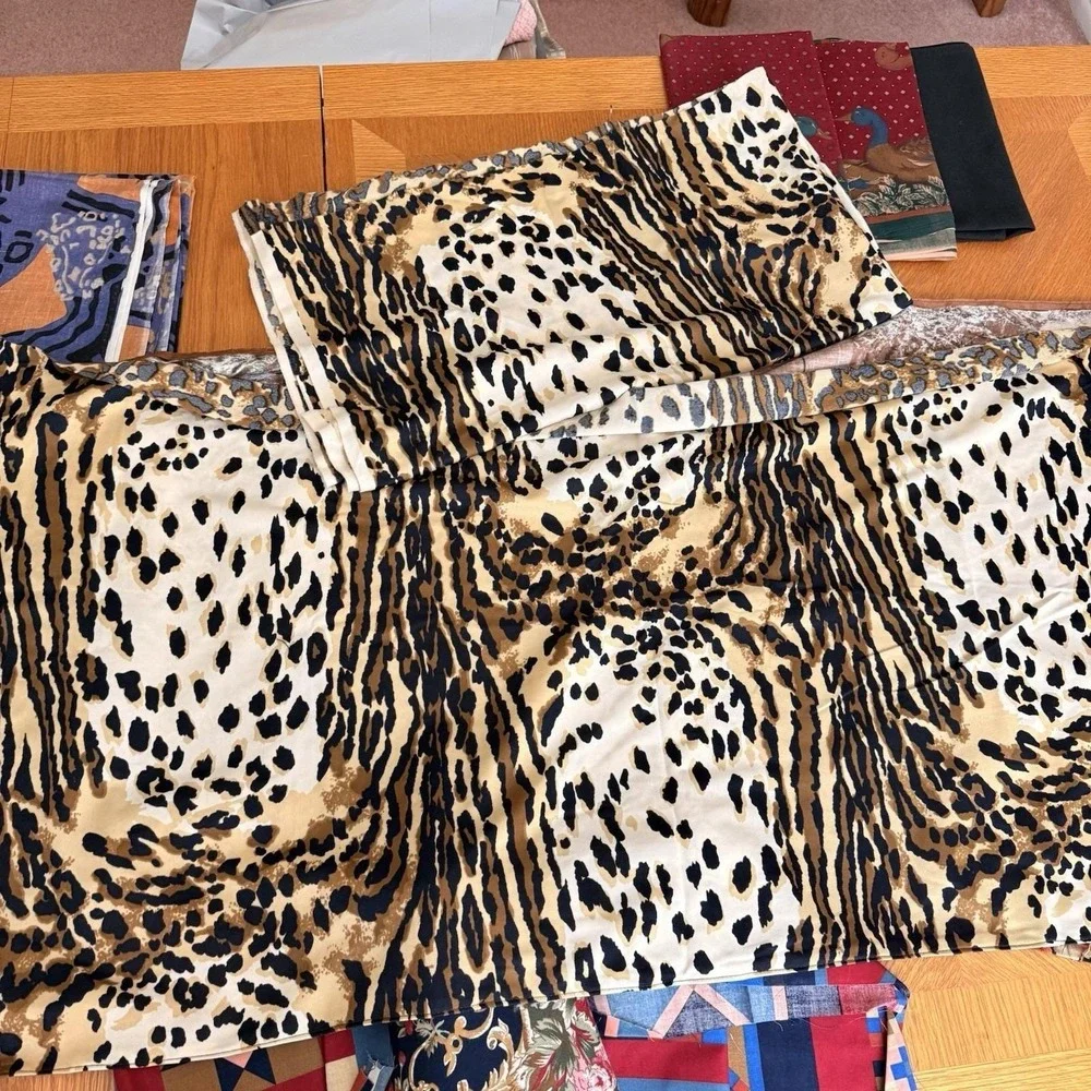 Vintage Novelty Fabric Lot Cotton Animal Wildlife Safari Duck Kangaroo Craft 2lb